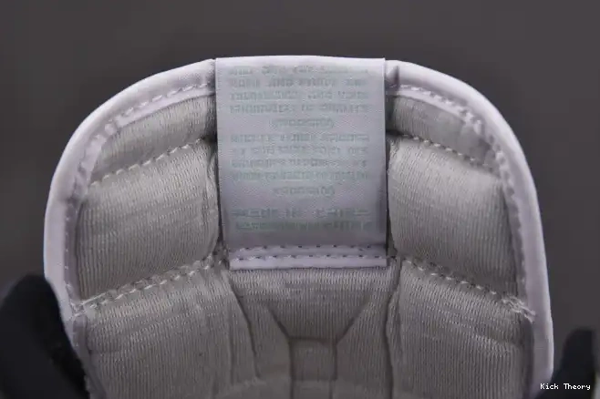Kick Theory High Igloo Retro 861428-100 Jordan 1 0512